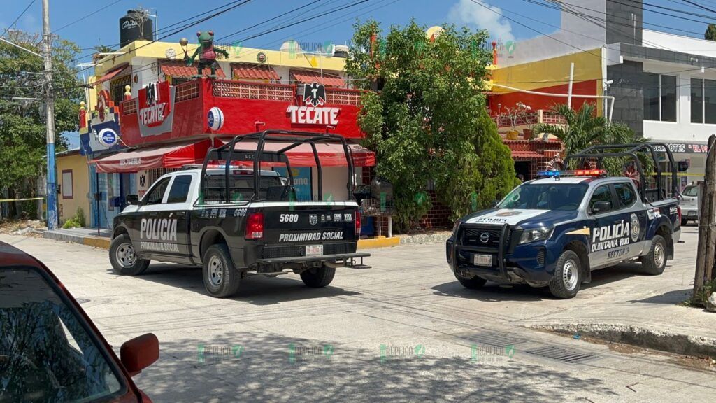 Ejecutan a un hombre afuera de un minisúper en la Región 234 de Cancún